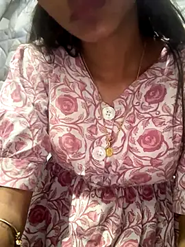 Nencycute1 online show from October 3, 6:42 pm