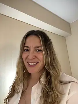 Mariana gom online show from February 22, 1:19 am