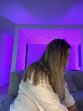 Snapshot of Mariana_gom chatting on November 28, 4:12 am Mariana gom online show from November 28, 4:12 am