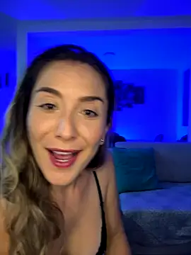 Snapshot of Mariana_gom chatting on November 22, 3:16 am Mariana gom online show from November 22, 3:16 am