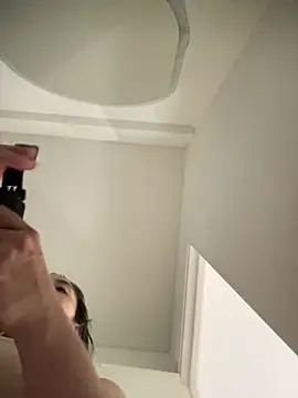 Mariana gom online show from March 30, 5:36 pm