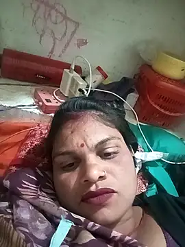 Snapshot of SHMA-77 chatting on February 15, 3:33 pm SHMA-77 online show from February 15, 3:33 pm