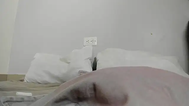 annalise goerts online show from November 15, 12:53 pm