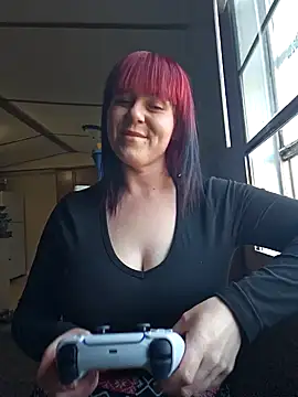 Hagwitchbarbie online show from November 28, 8:20 pm