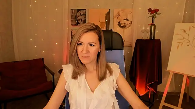 DonnaSmitth online show from December 17, 3:50 pm