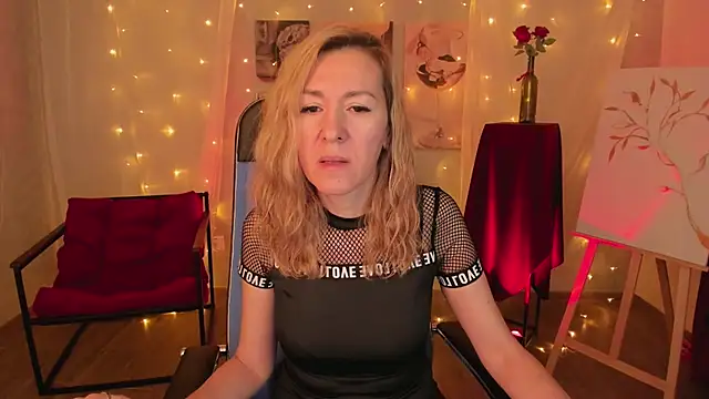 DonnaSmitth online show from February 17, 6:38 pm