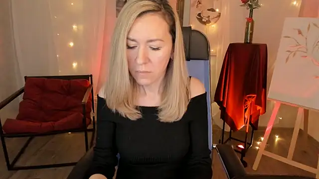 DonnaSmitth online show from March 6, 7:20 pm