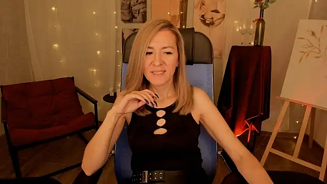 DonnaSmitth online show from December 19, 3:58 pm