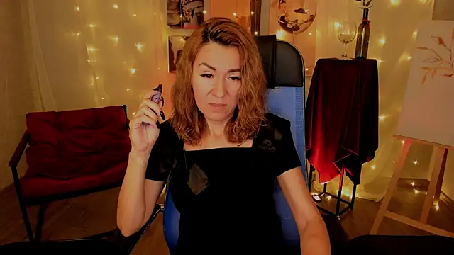 DonnaSmitth online show from November 10, 4:12 pm