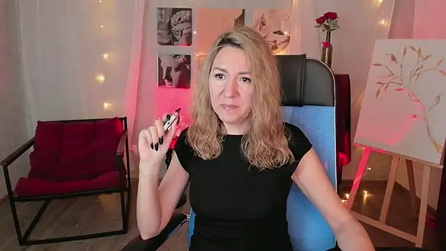 DonnaSmitth online show from February 25, 6:52 pm