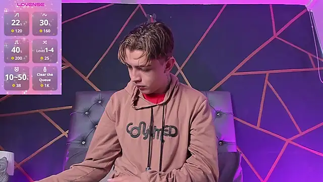 Lian Miller1  online show from April 4, 12:45 pm