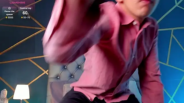 Lian Miller1  online show from March 10, 12:31 pm