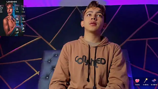 Lian Miller1  online show from January 12, 12:34 pm