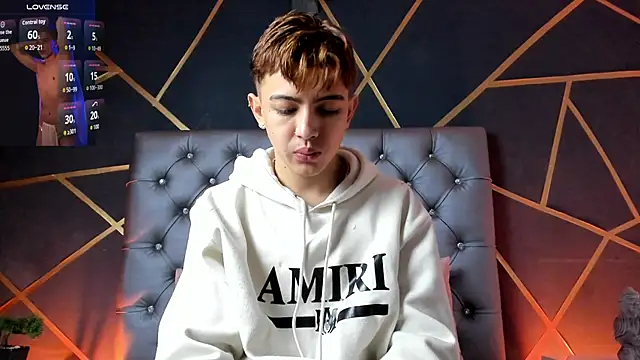 Lian Miller1  online show from November 12, 12:20 pm