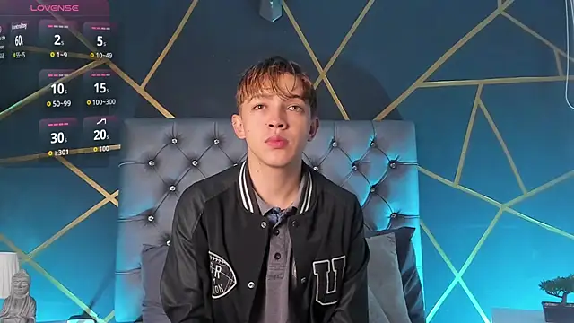 Lian Miller1  online show from April 2, 12:34 pm