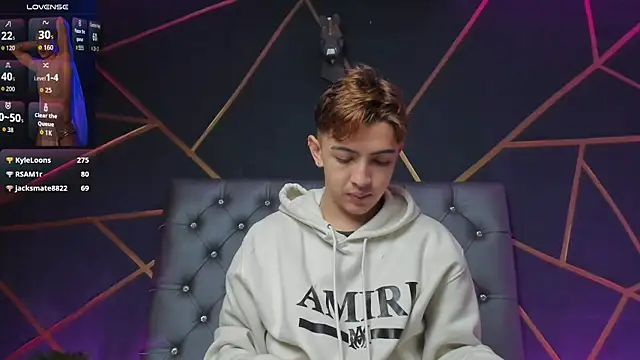 Lian Miller1  online show from November 14, 12:20 pm