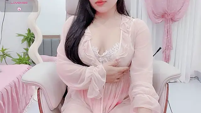BunnyXia online show from March 13, 4:01 pm