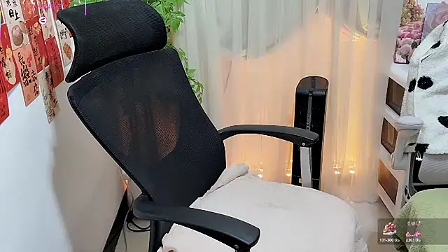 NEWONETO online show from March 10, 12:09 pm