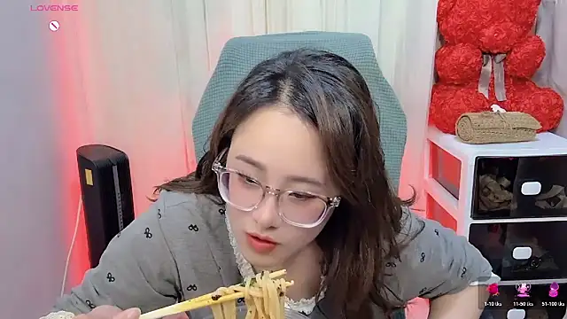 NEWONETO online show from November 13, 3:38 pm