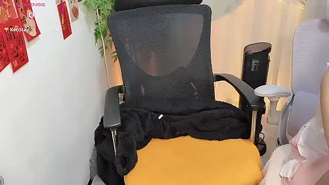 NEWONETO online show from April 2, 5:08 pm