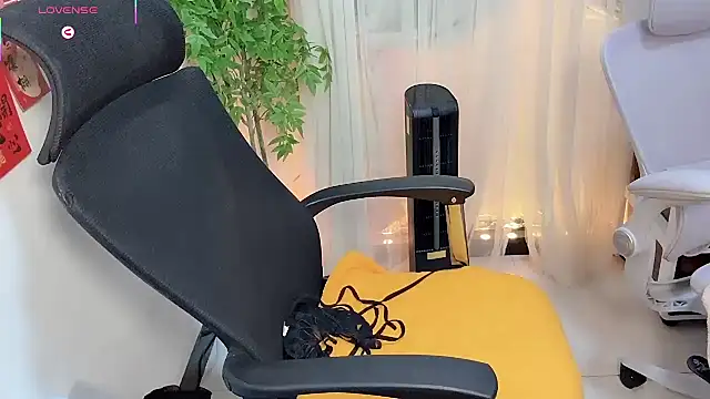 NEWONETO online show from March 24, 2:17 pm