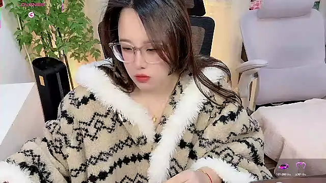 NEWONETO online show from January 17, 11:25 am