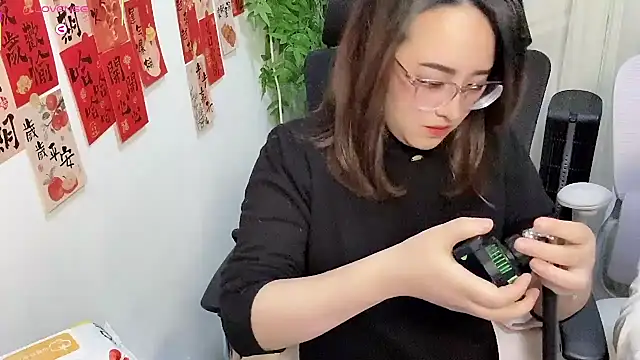 NEWONETO online show from March 18, 1:35 pm