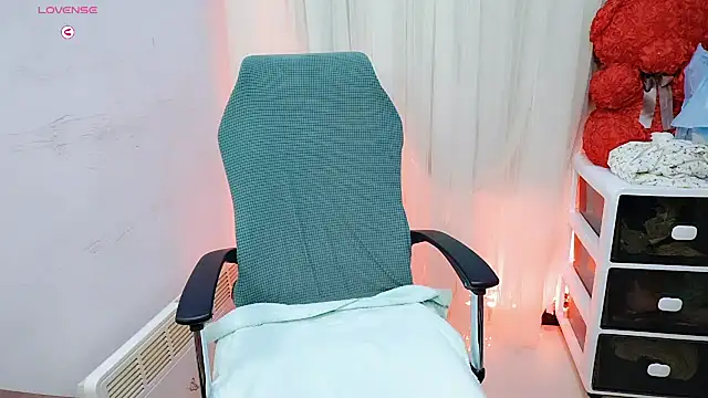 NEWONETO online show from October 29, 9:08 am