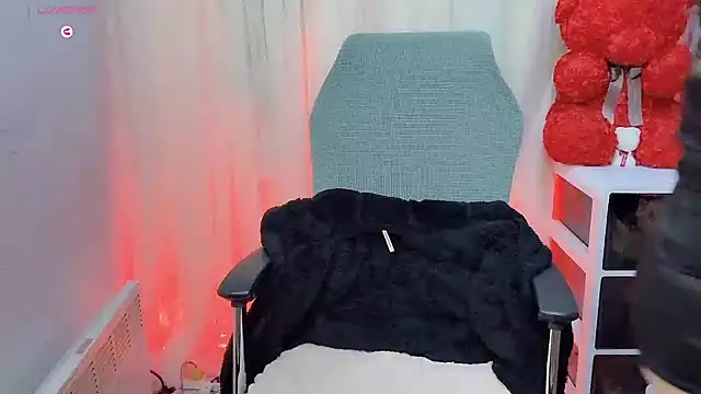 NEWONETO online show from November 9, 1:37 pm