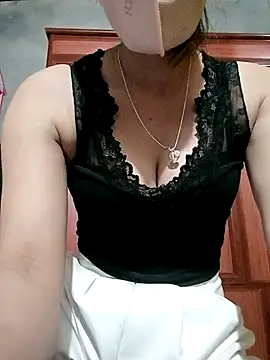 Snapshot of LenaCii chatting on October 21, 8:08 pm LenaCii online show from October 21, 8:08 pm