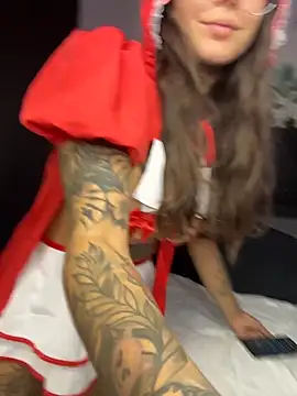 lurosscy online show from February 6, 12:39 am