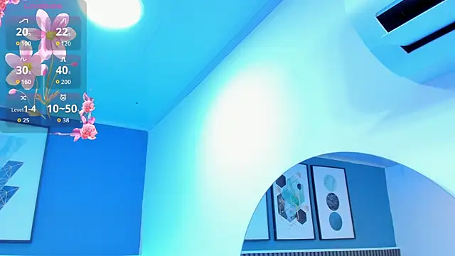 Snapshot of liz__cute chatting on November 22, 11:53 am liz cute online show from November 22, 11:53 am