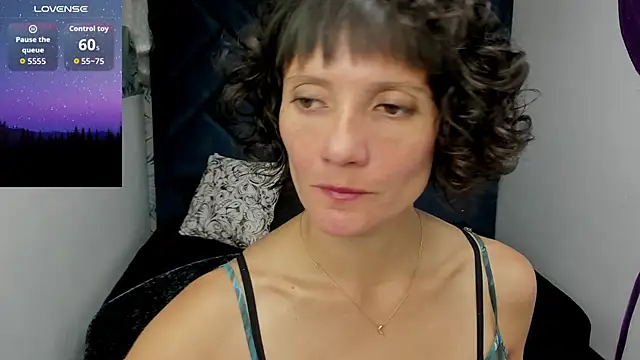 Valery More   online show from October 9, 1:22 pm
