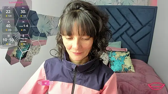 Valery More   online show from February 19, 1:19 pm