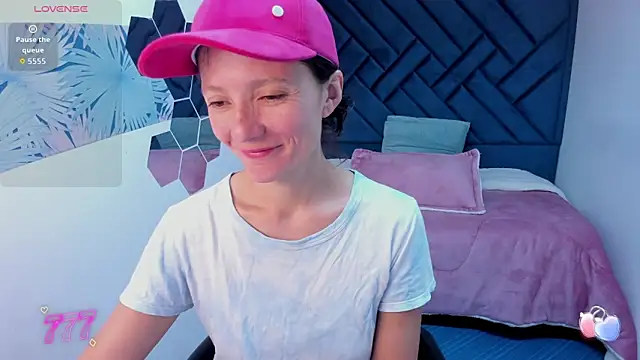 Valery More   online show from May 30, 1:17 pm