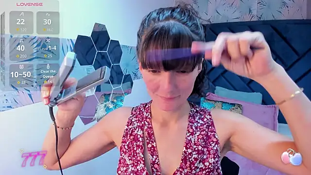 Valery More   online show from May 15, 12:47 pm