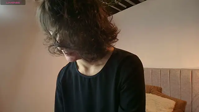 Valery More   online show from February 3, 1:16 pm