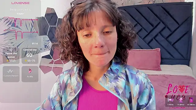 Snapshot of Valery_More__ chatting on July 8, 3:56 pm Valery More online show from July 8, 3:56 pm
