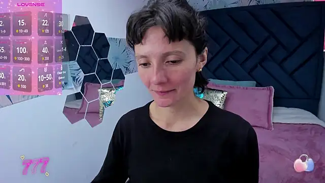 Valery More   online show from March 31, 1:35 pm