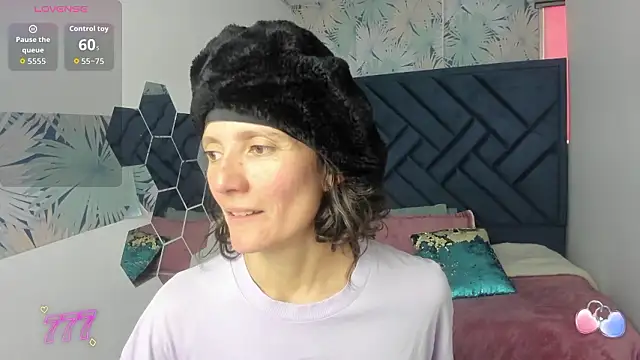 Valery More   online show from March 12, 1:04 pm