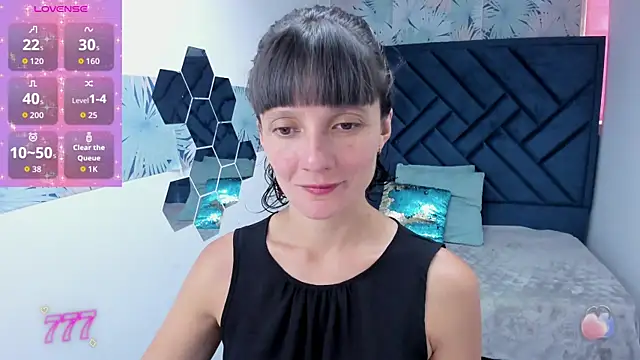 Valery More   online show from April 8, 1:34 pm