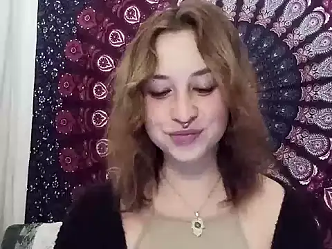 Snapshot of AdalynKiss chatting on October 5, 6:20 pm AdalynKiss online show from October 5, 6:20 pm