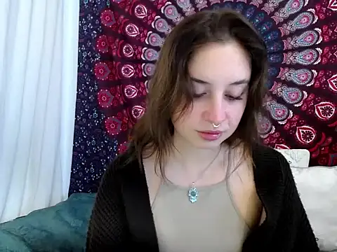 AdalynKiss online show from December 3, 7:30 am