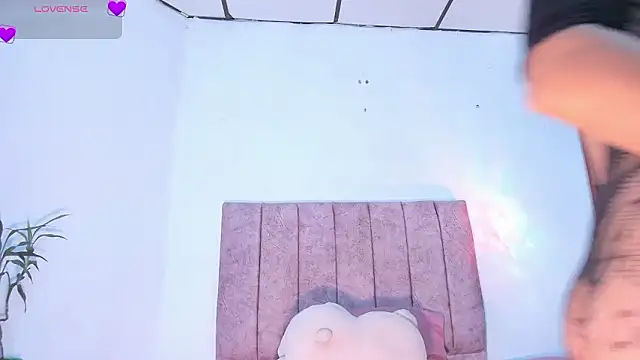 Mila 1wood online show from March 28, 1:56 pm