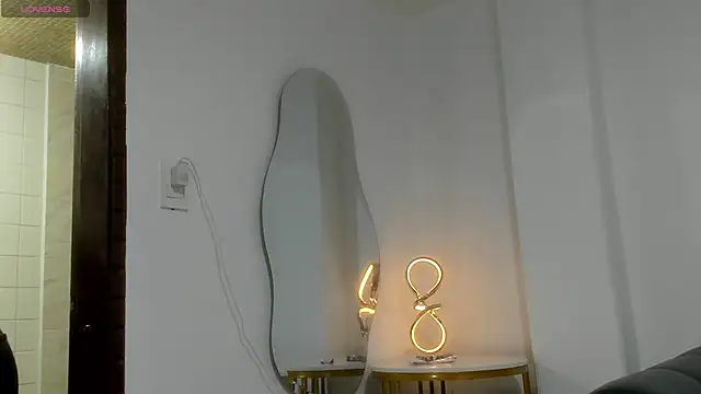 Misaki Kai online show from April 1, 5:31 am