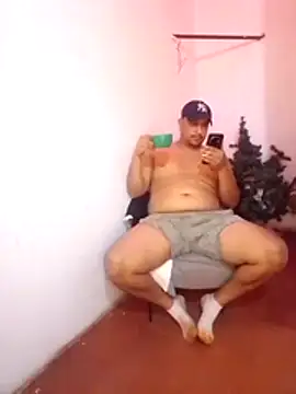 Snapshot of Tequilamaster chatting on November 19, 10:54 pm Tequilamaster online show from November 19, 10:54 pm