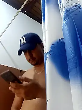 Snapshot of Tequilamaster chatting on January 18, 7:34 am Tequilamaster online show from January 18, 7:34 am