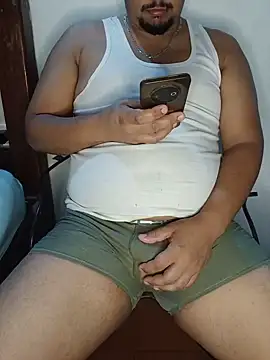Snapshot of Tequilamaster chatting on May 13, 12:45 pm Tequilamaster online show from May 13, 12:45 pm