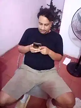 Snapshot of Tequilamaster chatting on December 3, 9:14 pm Tequilamaster online show from December 3, 9:14 pm