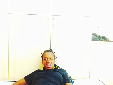 Snapshot of stormyza chatting on October 12, 1:07 am stormyza online show from October 12, 1:07 am